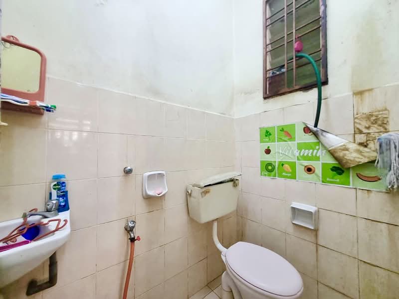 Rumah Kluster untuk Dijual di Puncak Alam (Selangor) - NORFADILAH ZAINUDDIN - Bathroom - PropertyGuru.com.my