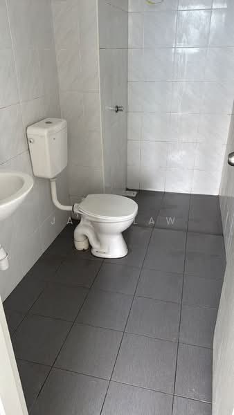 Kondominium untuk Disewa di The Zen - Jack Law - Bathroom - PropertyGuru.com.my