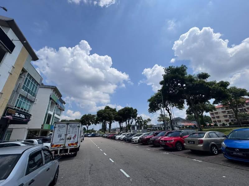 Shop / Office for Sale in Taman Molek (Johor Bahru) - Jaclynn Looi - PropertyGuru.com.my