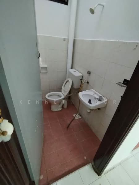 1-storey Terraced House for Sale in Taman Rinting (Masai) - Kenneth Khor - PropertyGuru.com.my