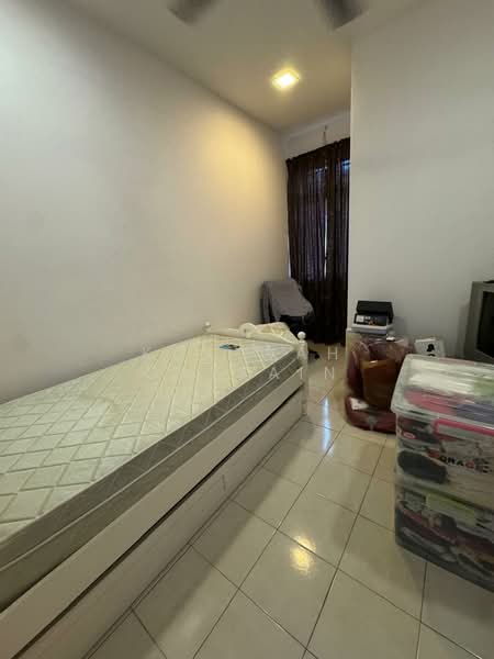 2-storey Terraced House for Rent in Bandar Puteri Puchong (Puchong) - Kok Wah Captain - Bedroom - PropertyGuru.com.my