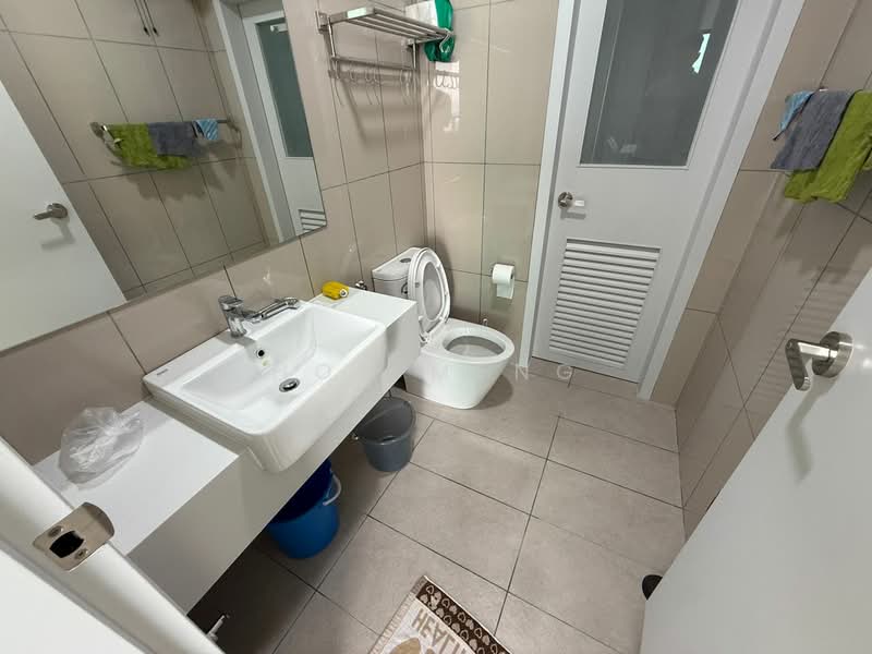 Kondominium untuk Disewa di Mezzo - Hoy Meng - Bathroom - PropertyGuru.com.my