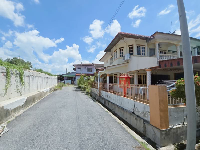2-storey Terraced House for Sale in Bandar Kuala Kangsar (Kuala Kangsar) - KS Goh - PropertyGuru.com.my