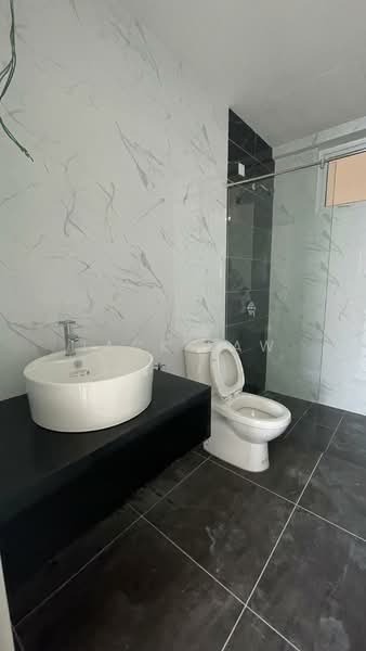 Kondominium untuk Dijual di The Zen - Jack Law - Bathroom - PropertyGuru.com.my