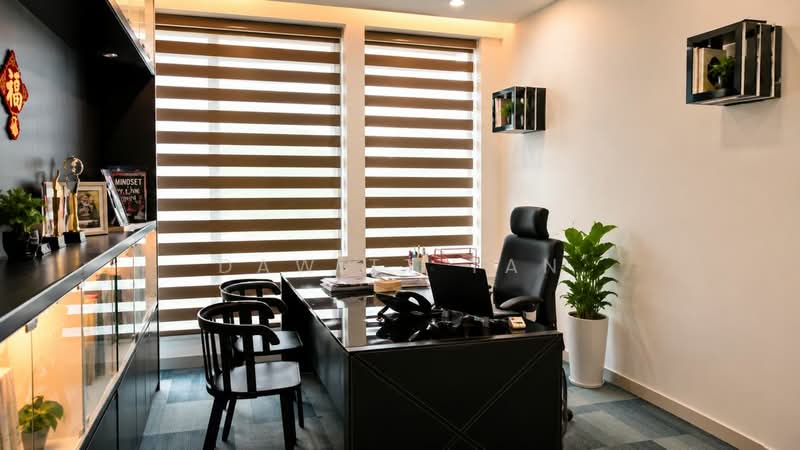 Shop / Office for Sale in Klang (Selangor) - Dawitt Tan - director room - PropertyGuru.com.my