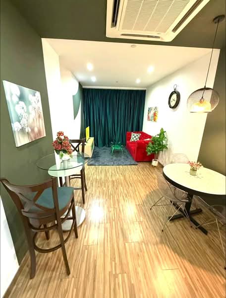 Servis Apartment untuk Disewa di Zen Suites @ Zetapark - Kew . - Living Room - PropertyGuru.com.my