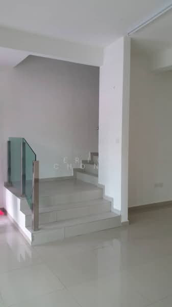Rumah Teres 2 Tingkat untuk Dijual di Nusari Bayu 2 (Labu) - Eric Chong - Interior - PropertyGuru.com.my