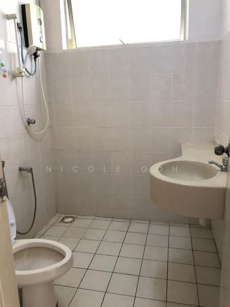 Condominium for Sale at Platinum Hill PV 5 - Nicole Goh - Bathroom - PropertyGuru.com.my