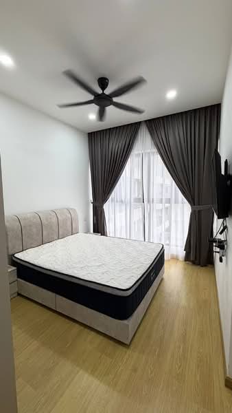 Condominium for Rent at Amberside @ Country Garden Danga Bay - Lydia Wee - PropertyGuru.com.my