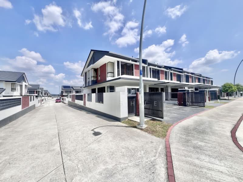 2-storey Terraced House for Sale in Elmina (Shah Alam) - Niesya Shuekry - Exterior - PropertyGuru.com.my