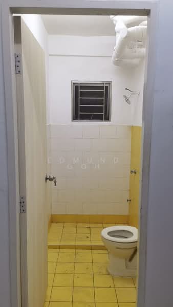 Apartment for Sale at Cahaya Permai - Edmund Goh - Bathroom - PropertyGuru.com.my