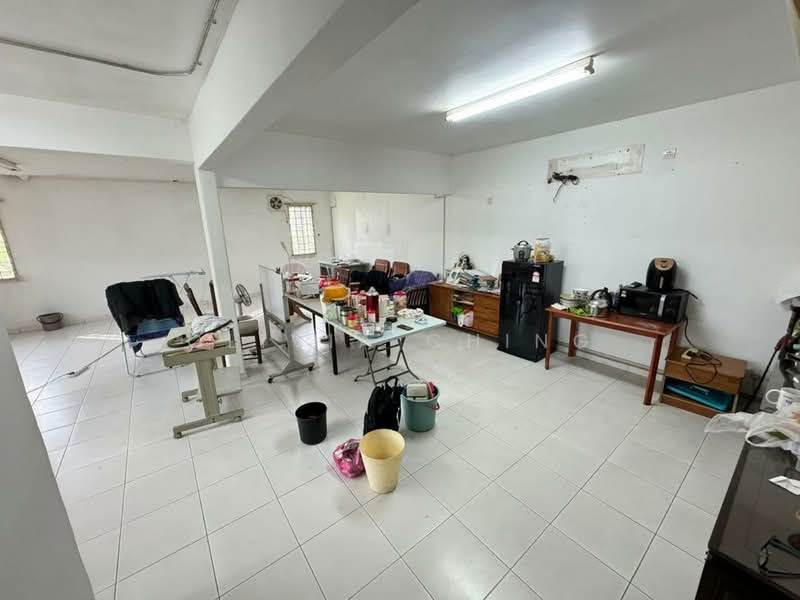 Semi-Detached House for Sale in Taman Pelangi (Johor Bahru) - Olivia Ching - Interior - PropertyGuru.com.my