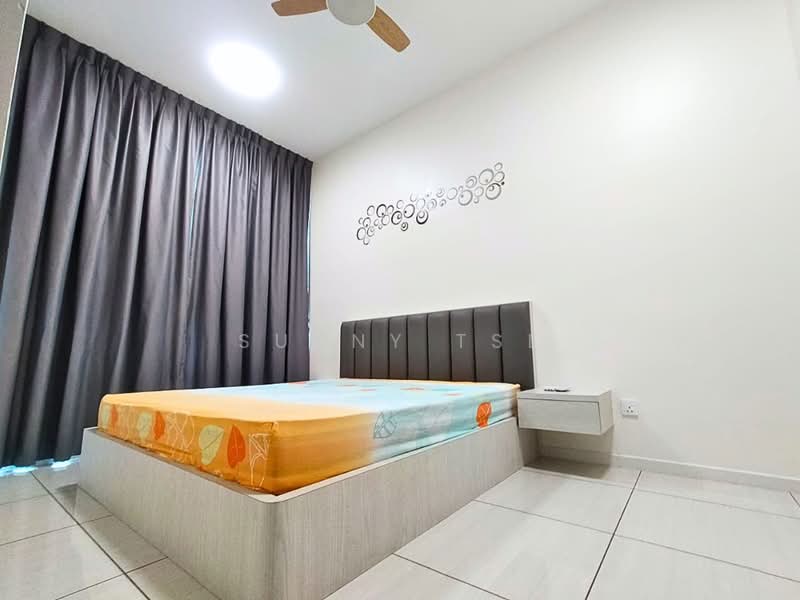Condominium for Rent at Queens Residences Q1 @ Queens Waterfront - Sunny Tse - Bedroom - PropertyGuru.com.my