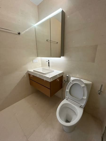 Condominium for Rent at Pinetree Marina & Resort - Tryphaena Tan - Bathroom - PropertyGuru.com.my