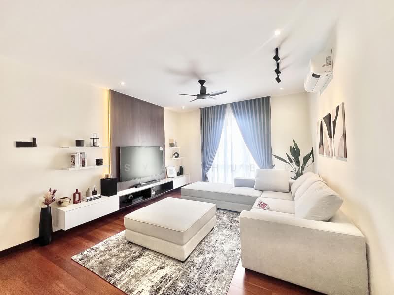 Rumah Berkembar untuk Dijual di D'Kayangan (Shah Alam) - Niesya Shuekry - Living Room - PropertyGuru.com.my
