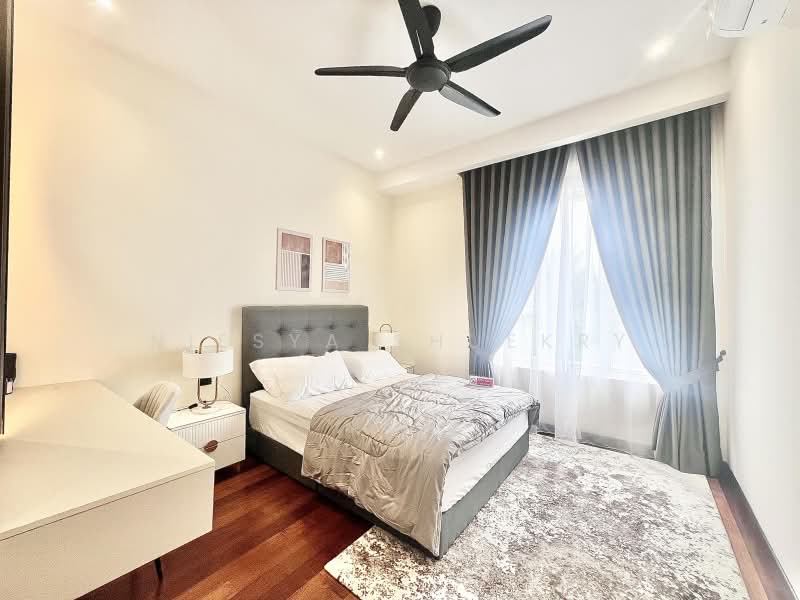 Rumah Berkembar untuk Dijual di D'Kayangan (Shah Alam) - Niesya Shuekry - Bedroom - PropertyGuru.com.my