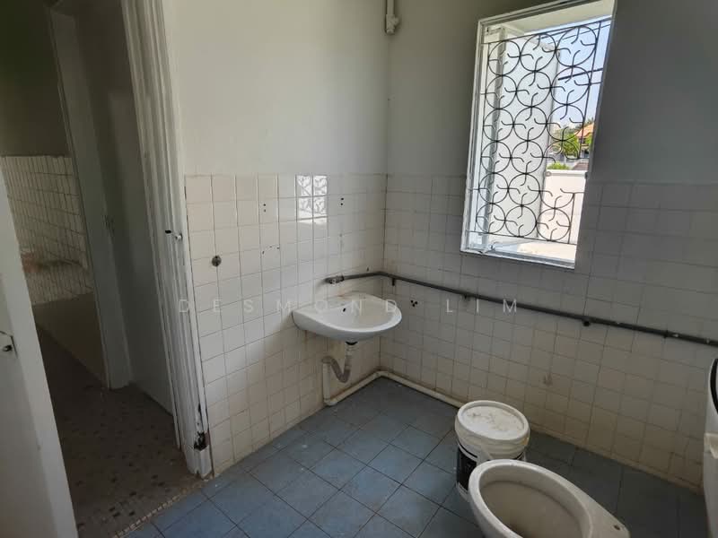 Rumah Berkembar untuk Disewa di Johor Bahru (Johor) - Desmond Lim - Bathroom - PropertyGuru.com.my