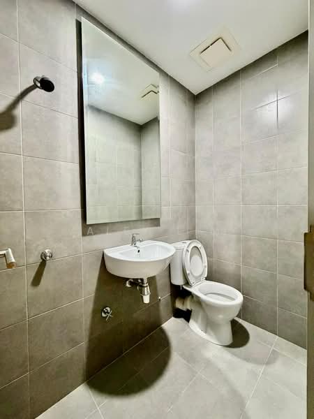 Kondominium untuk Disewa di Triuni Residences - Alex Lim - Bathroom - PropertyGuru.com.my