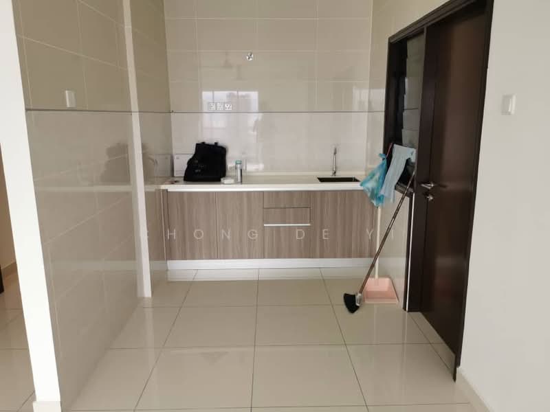 Condominium for Sale at Paraiso Residence @ The Earth - Chong De Yi - Kitchen - PropertyGuru.com.my
