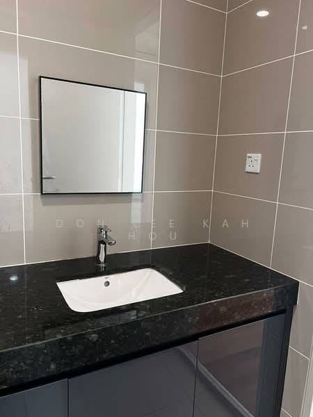 Service Residence for Rent at The Park 2 - Don Lee Kah Hou - Bathroom - PropertyGuru.com.my