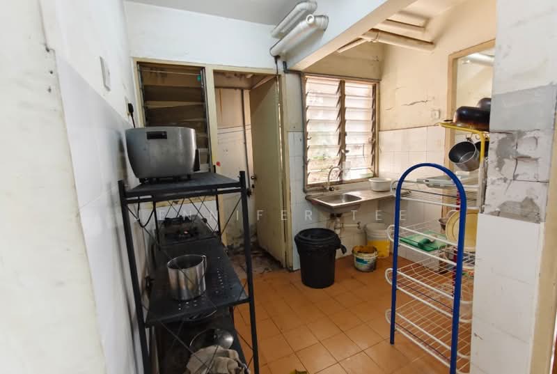 Pangsapuri untuk Dijual di Pangsapuri Seroja - Jennifer Tee - Kitchen - PropertyGuru.com.my