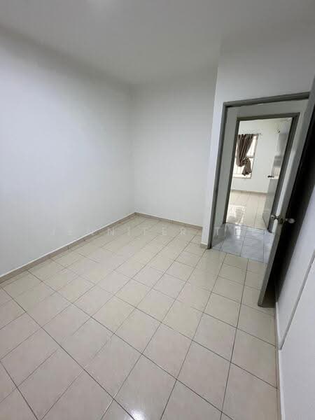 Apartment for Sale at Vista Magna - Jennifer Tee - Interior - PropertyGuru.com.my