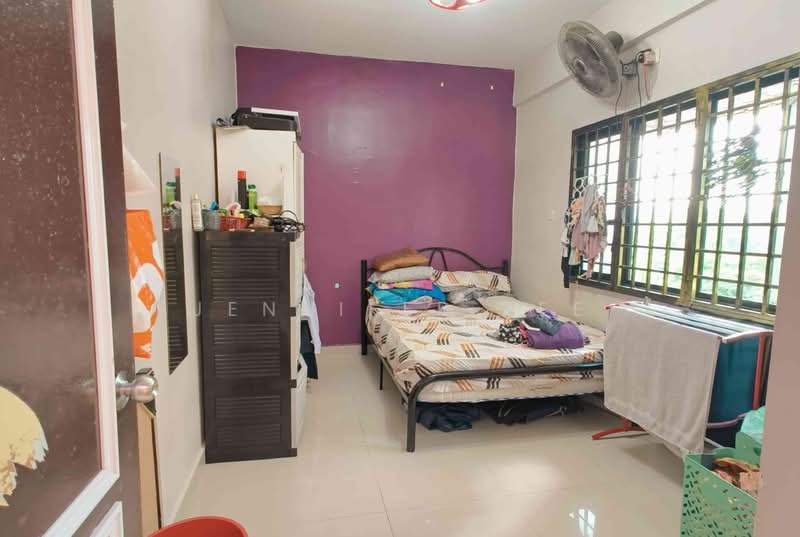 Flat for Sale at Mutiara Magna - Jennifer Tee - Bedroom - PropertyGuru.com.my