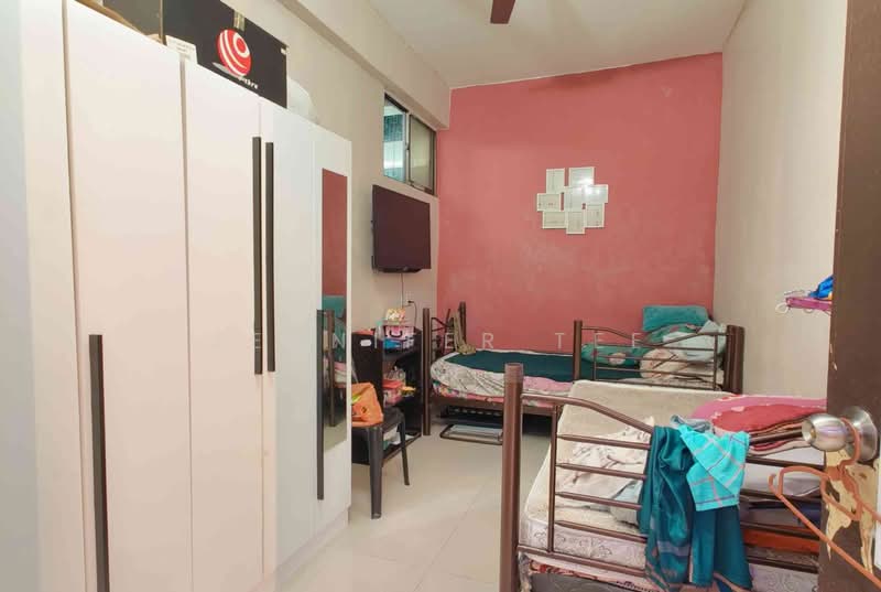 Flat for Sale at Mutiara Magna - Jennifer Tee - Bedroom - PropertyGuru.com.my