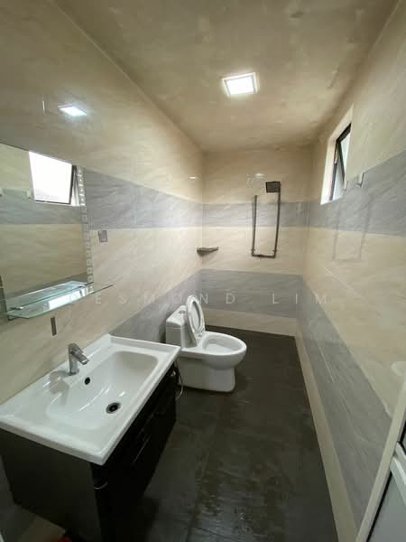 Rumah Teres 1 Tingkat untuk Disewa di Iskandar Puteri (Nusajaya) (Johor) - Desmond Lim - Bathroom - PropertyGuru.com.my