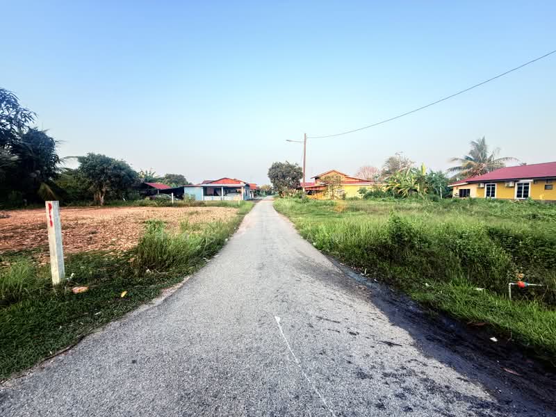 Tanah Kediaman untuk Dijual di Kampung Permatang Bendahari (Penaga) - Hasnizam . - PropertyGuru.com.my