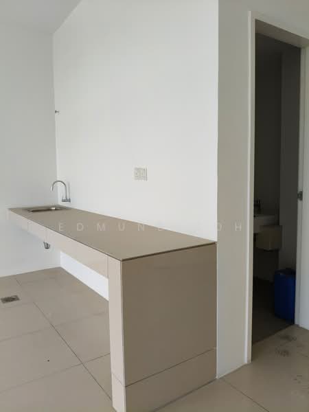 Office for Sale in Seri Kembangan (Selangor) - Edmund Goh - Interior - PropertyGuru.com.my