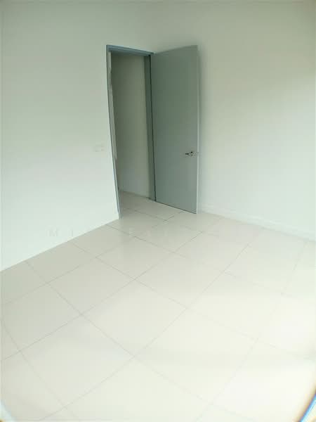 Rumah Teres 2 Tingkat untuk Dijual di Bandar Saujana Putra (Tanjong Duabelas) - Michelle Lee - Interior - PropertyGuru.com.my