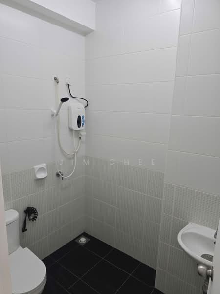 Terraced House for Rent in Kota Masai (Pasir Gudang) - Jim Chee - Bathroom - PropertyGuru.com.my