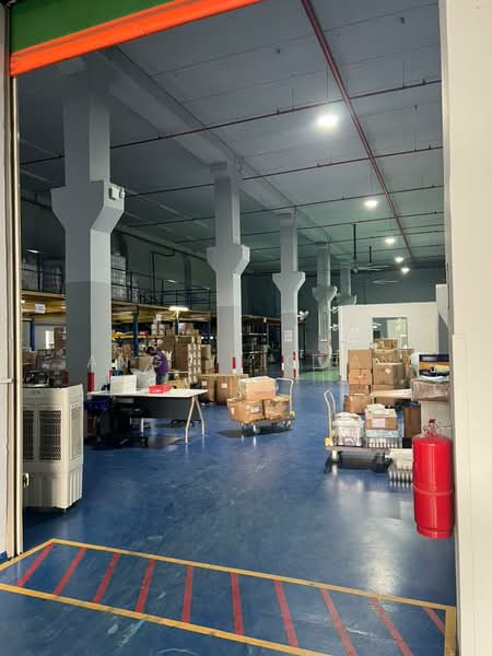 Kilang untuk Disewa di Taman Perindustrian Puchong Utama (Puchong) - Ang Yi Quan - Interior - PropertyGuru.com.my