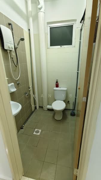 Apartment for Rent at Idaman Lavender 3 - Chan YB - Bathroom - PropertyGuru.com.my