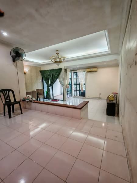 Pangsapuri untuk Disewa di Golf View - Kaze Kang - PropertyGuru.com.my