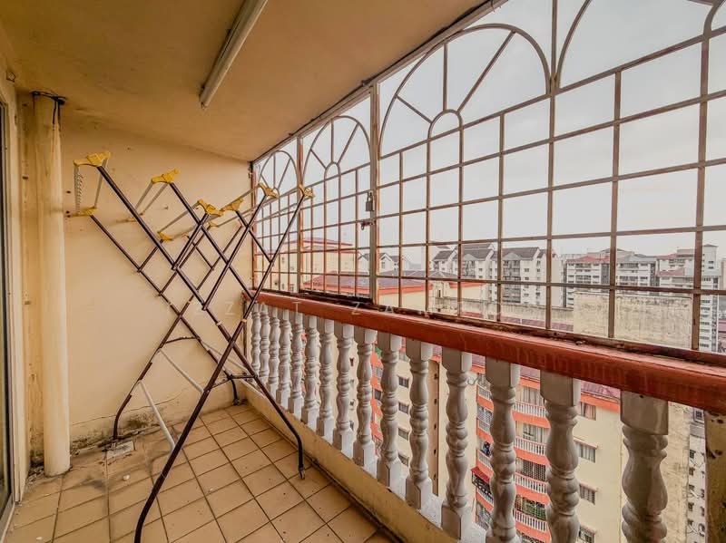 Pangsapuri untuk Dijual di Plaza Indah Apartment - Izzat Zamros - PropertyGuru.com.my