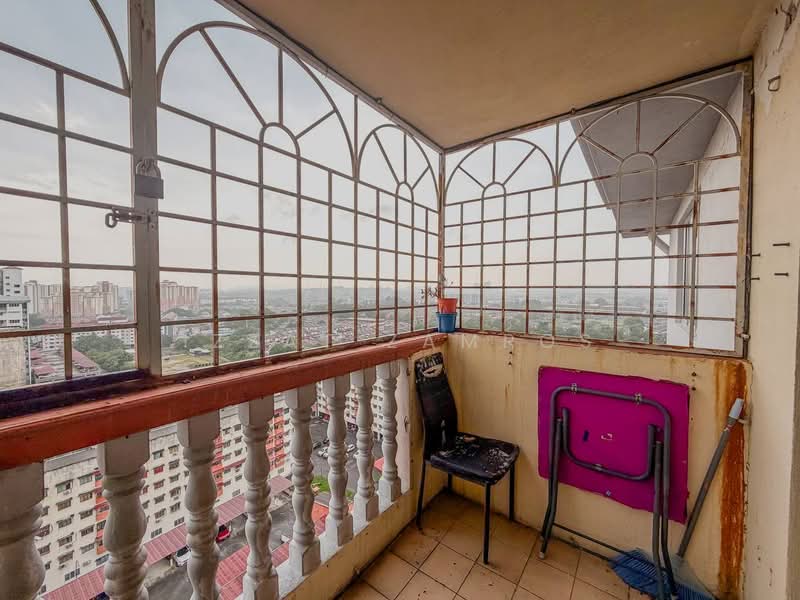 Pangsapuri untuk Dijual di Plaza Indah Apartment - Izzat Zamros - PropertyGuru.com.my