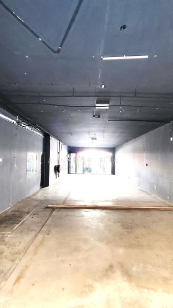 Kedai untuk Disewa di Fraser Business Park (Kuala Lumpur) - Andrew Chen - Interior - PropertyGuru.com.my