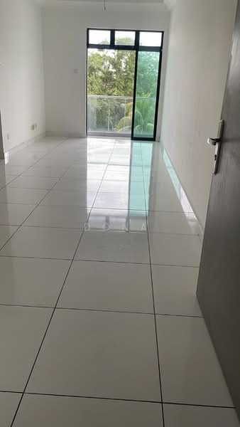 Servis Apartment untuk Dijual di The Platino Serviced Apartment - Dona - PropertyGuru.com.my