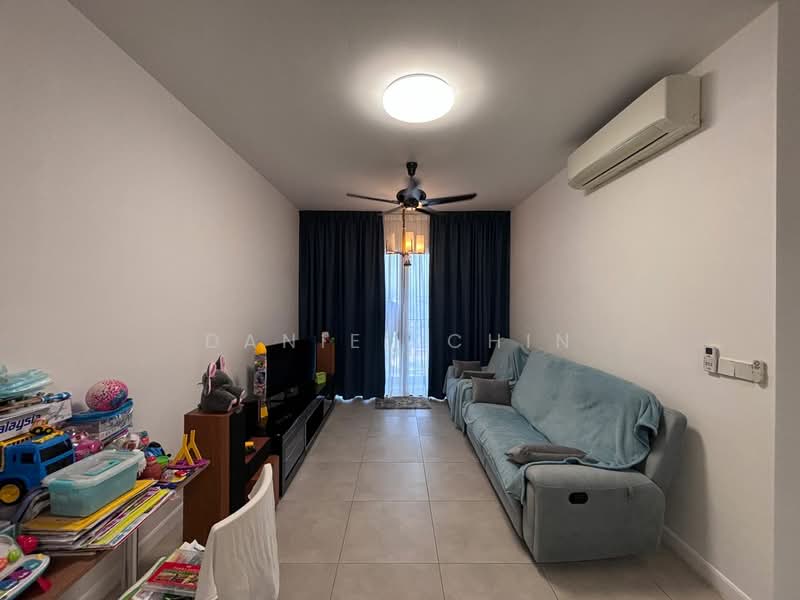 Servis Apartment untuk Dijual di Sky Meridien - Daniel Chin - Living Room - PropertyGuru.com.my