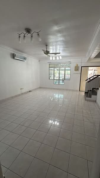 2-storey Terraced House for Sale in Cheras (Selangor) - Stella Lee - Living Room - PropertyGuru.com.my