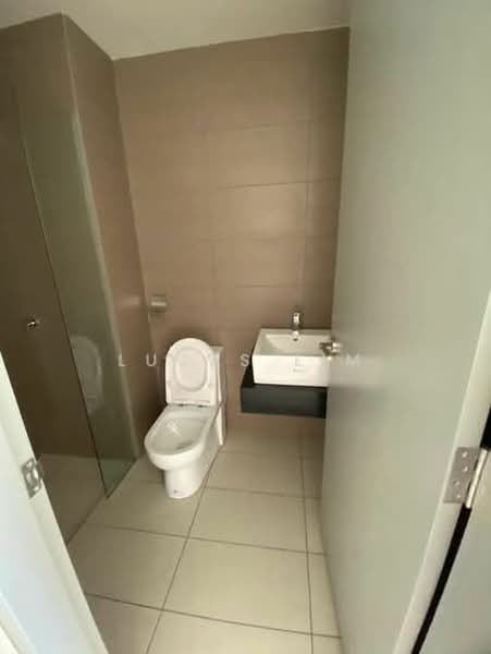 Servis Apartment untuk Dijual di The Era @ Duta North - Lucas Lim - Bathroom - PropertyGuru.com.my