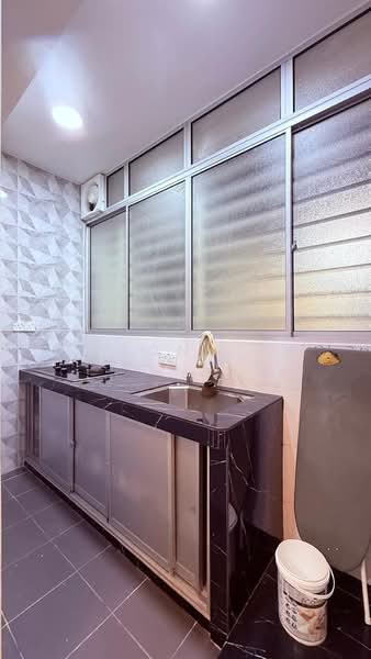 Kondominium untuk Disewa di Residensi KepongMas - Anson Tan - Kitchen - PropertyGuru.com.my