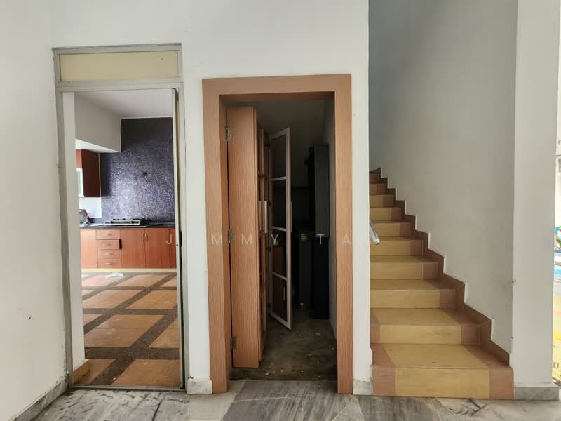 2-storey Terraced House for Sale in Bandar Sri Damansara (Selangor) - Jimmy Tan - Kitchen - PropertyGuru.com.my