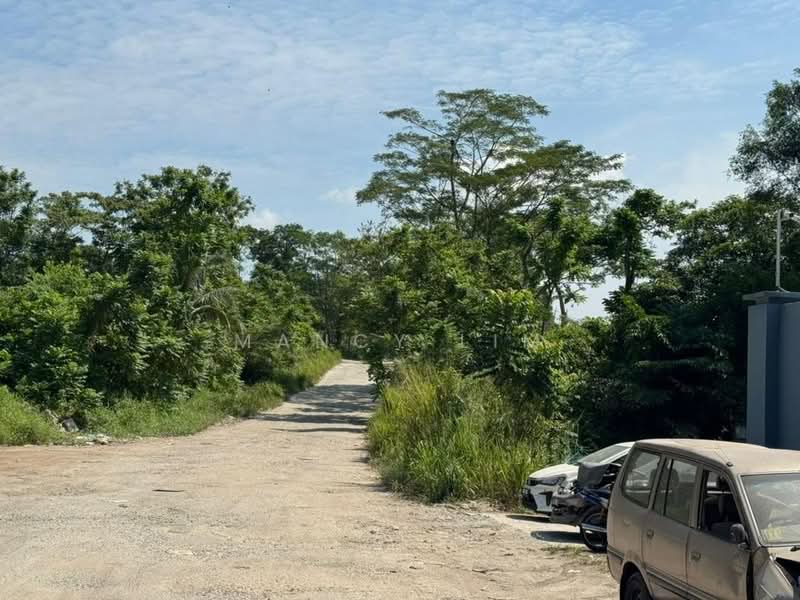 Industrial Land for Sale in Taman Kempas (Tampoi) - Mancy Lim - Exterior - PropertyGuru.com.my