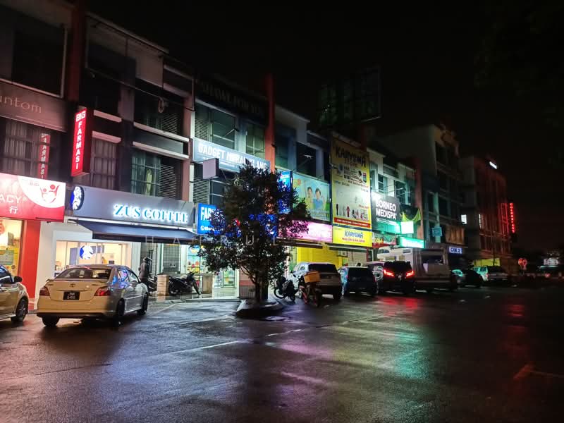 Kedai / Pejabat untuk Disewa di Alam Avenue (Shah Alam) - Hairul Azmi - Exterior - PropertyGuru.com.my