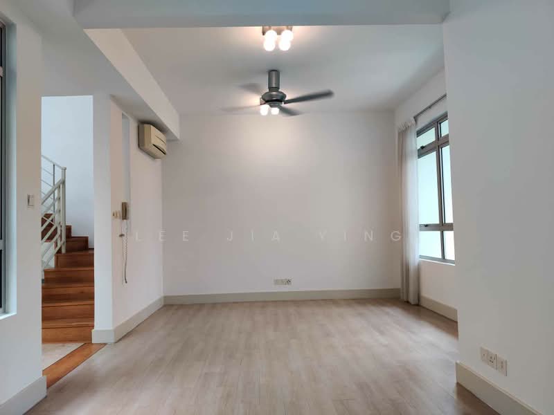 Rumah Teres 2.5 Tingkat untuk Dijual di Mont Kiara (Kuala Lumpur) - Lee Jia Ying - Living Room - PropertyGuru.com.my