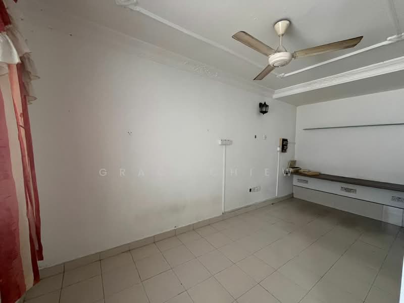 Rumah Teres 2 Tingkat untuk Disewa di Taman Mount Austin (Tebrau) - Grace Chiew - Interior - PropertyGuru.com.my