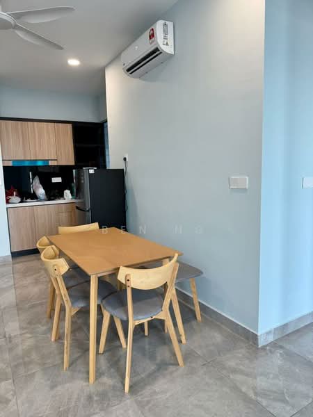 Servis Apartment untuk Disewa di Ruby Seapark - Ben Ng - Dining Room - PropertyGuru.com.my